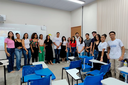 Foto de estudantes da UFOB em sala de aula do Programa Universidade Para Todos