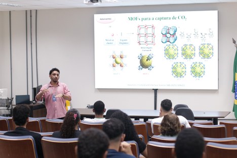 Inscrições no mestrado em Química Pura e Aplicada são prorrogadas até esta terça (23)