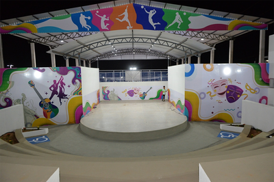 Imagem do anfiteatro da Praça da Juventude, na Morada da Lua, em Barreiras