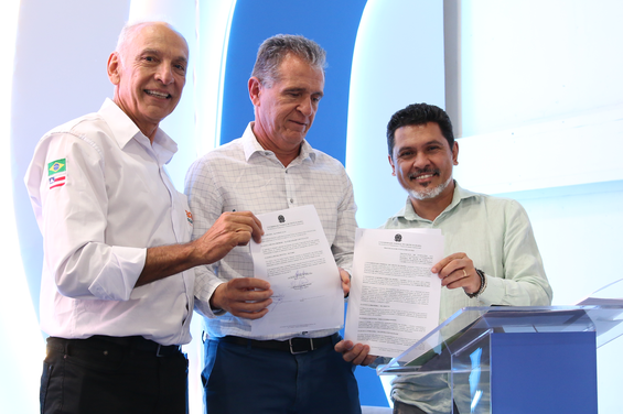 Assinatura protocolo de intenções